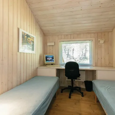 Pet Friendly In Nexo With Wifi Holiday home