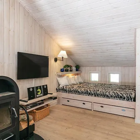 Pet Friendly In Nexo With Wifi * Spidsegard